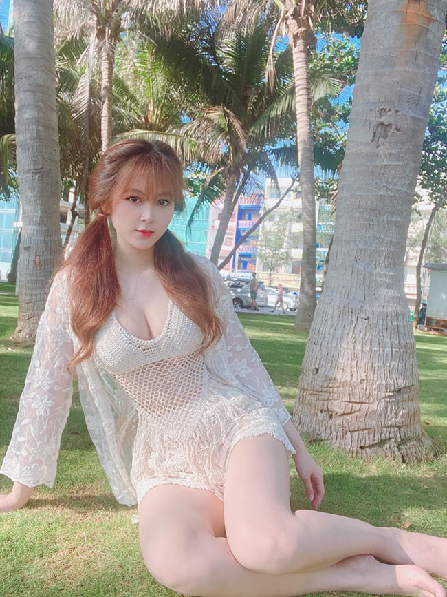 Cô chuyển hướng sang làm Vlog, kinh doanh, người mẫu ảnh...