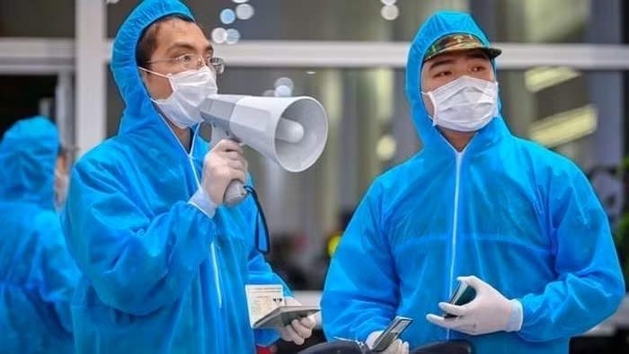 Them 10 ca mac moi COVID-19 la nguoi nhap canh tu Nga va Angola