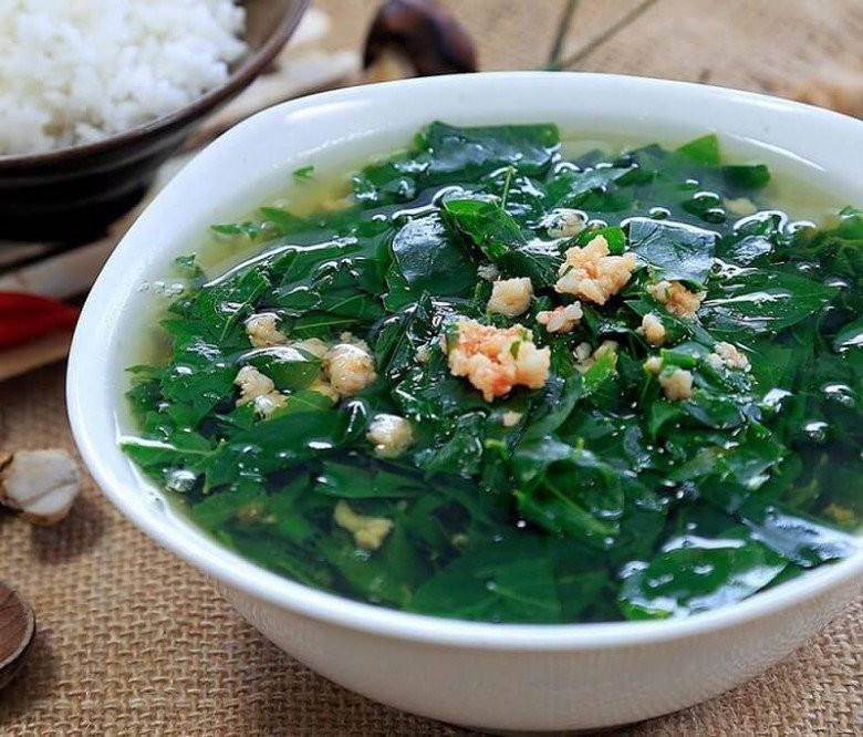 Rau ngót mua về làm kiểu này để từ 1-2 tuần vẫn tươi ngon Rau ngot mua ve lam kieu nay de tu 1-2 tuan van tuoi ngon