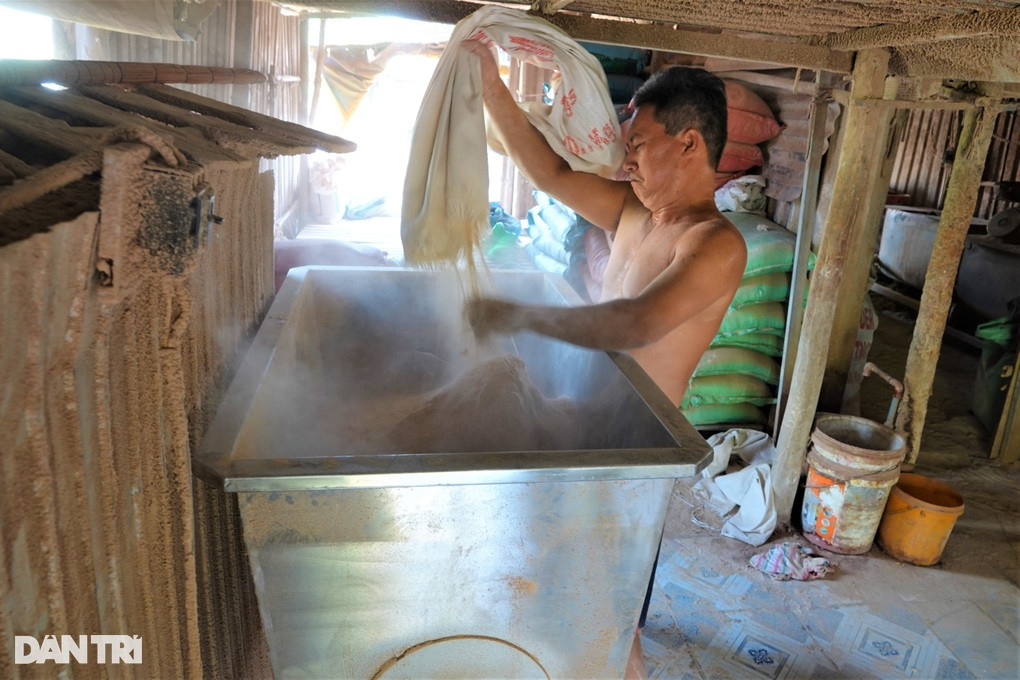 Thu phu huong tram diu hiu khac la, chu vua khoc rong-Hinh-3