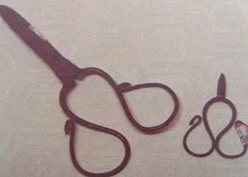 Truoc khi bam mong tay ra doi, nguoi xua cat mong tay nhu the nao?-Hinh-4