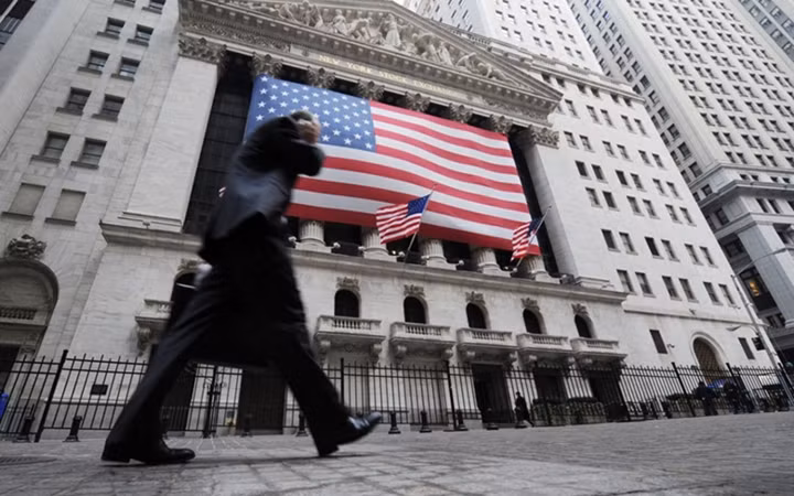 Mỹ hiện có 585 tỷ phú. Theo báo cáo về số lượng tỷ phú năm 2018 của Ngân hàng Thụy Sỹ UBS và Công ty kiểm toán PwC, hiện Mỹ vẫn là nước dẫn đầu về số lượng tỷ phú thế giới. (Ảnh: Shutterstock)