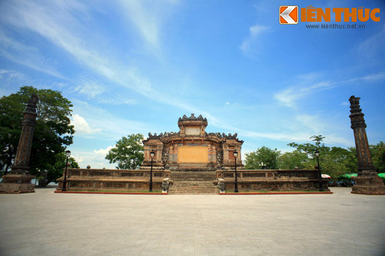 Công trình lịch sử nổi tiếng xứ Huế thời điểm năm 2014.