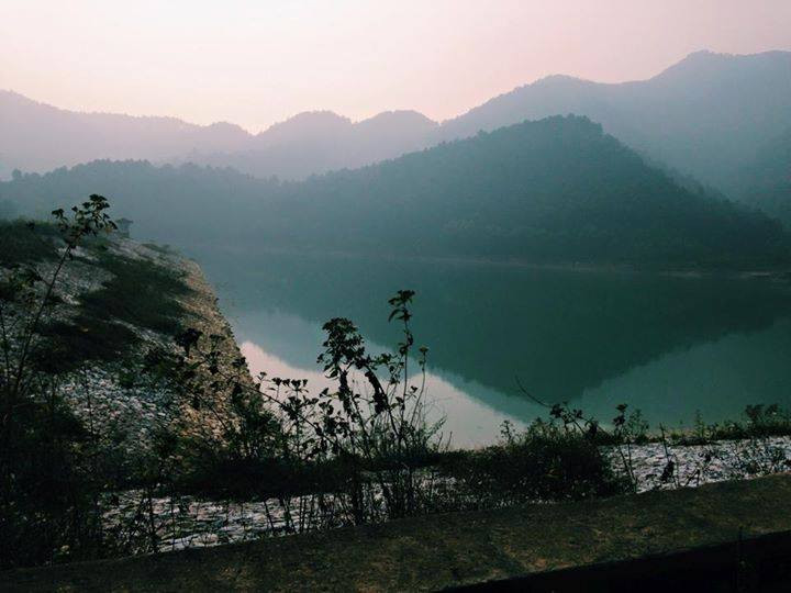 Trong tương lai, núi Hàm Lợn hoàn toàn có triển vọng trở thành một địa danh du lịch có tầm vóc của Hà Nội. Ảnh: Viet Fun Travel. Mời quý độc giả xem video: Đi tìm Tết Việt. Nguồn: VTC14.