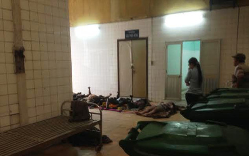 Thi thể 7 nạn nhân chờ làm thủ tục pháp y tại BV.