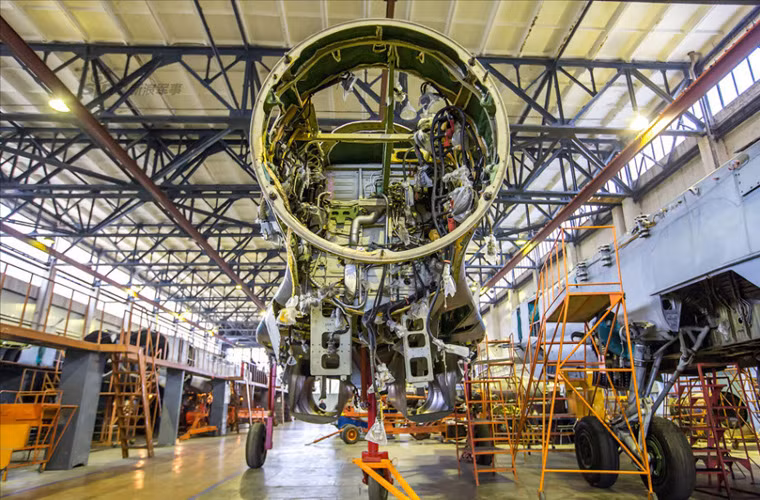 Hiện nay, Nga đang thực hiện chương trình nâng cấp một phần các máy bay tiêm kích MiG-29 lên chuẩn SMT.