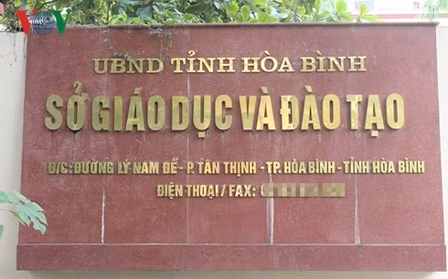 Diem thi o Hoa Binh: Pho Chu tich tinh ly giai nguon goc gian lan-Hinh-2