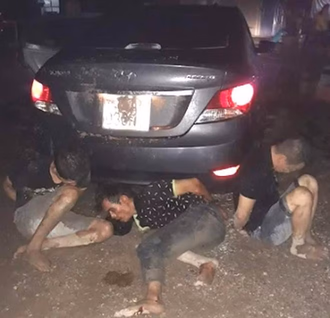 Nhung vu di o to trom do 