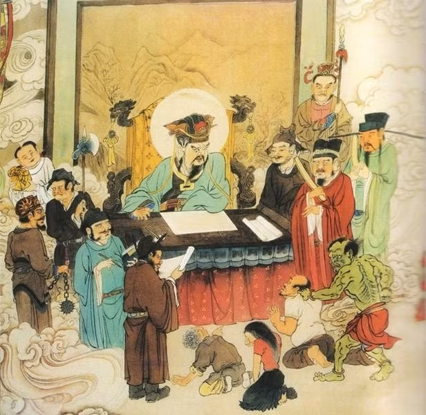 Trong điện có gương Nghiệt kính đài. Tất cả những hành vi của người chết lúc còn tại thế sẽ hiện ra trong gương. Chiếu theo bản án của Diêm Vương ghi chép, linh hồn có tội sẽ bị quỷ sứ điệu đi thụ hình tại các ngục. Ảnh: Tân Sinh.