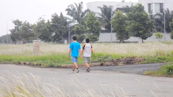 Và không ít người dân sống ở thành phố đã tìm đến đây sau một ngày dài làm việc mệt mỏi.