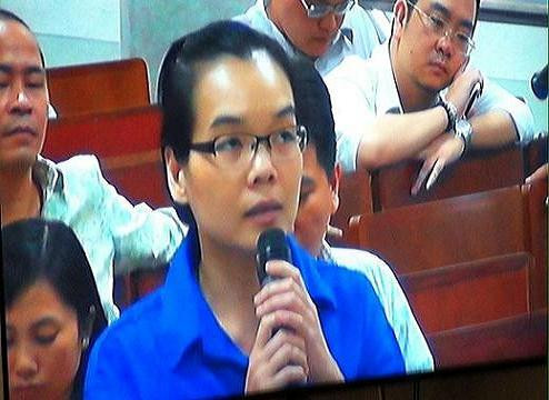 Huỳnh Thị Huyền Như tại tòa.