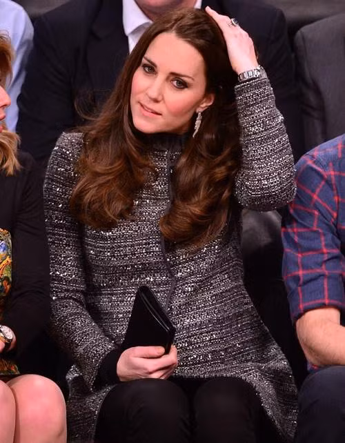 Dan mang Trung Quoc thich thu “Thu thach duong chan toc”