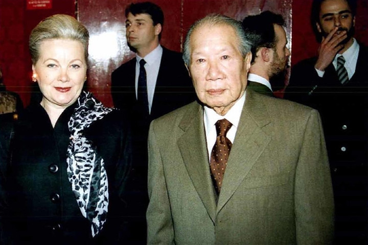 “Nghi an” vua Bao Dai bi tinh dich ban gay chan o Da Lat-Hinh-4