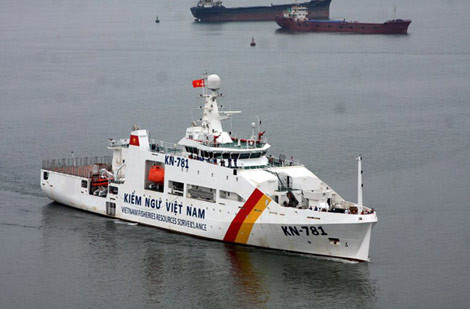 Tau kiem ngu Viet Nam nhan tau tuan tra lon nhat KN-781