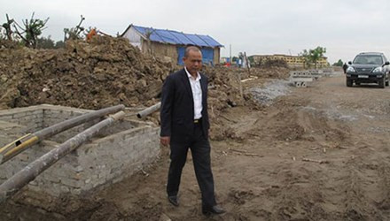 Minh "sâm" khi còn tác oai, tác quái.