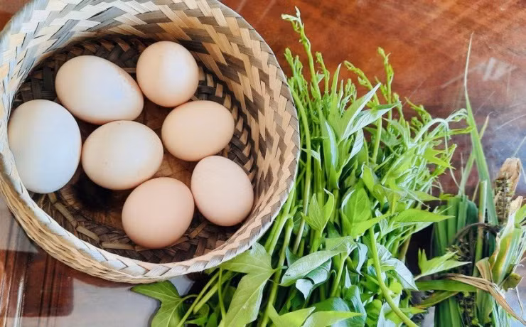 10 ly do nen an trung thuong xuyen trong mua dong