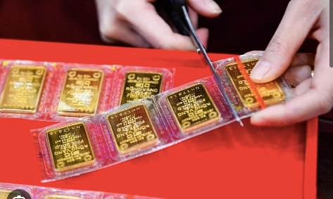 Gan Tet gia vang tang