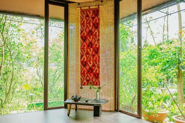 SẮC MÀU TỰ NHIÊN mang đến sự thảnh thơi và hài hòa, điều đang ngày một trở nên hiếm hoi trong nhịp điệu sống ngày nay.