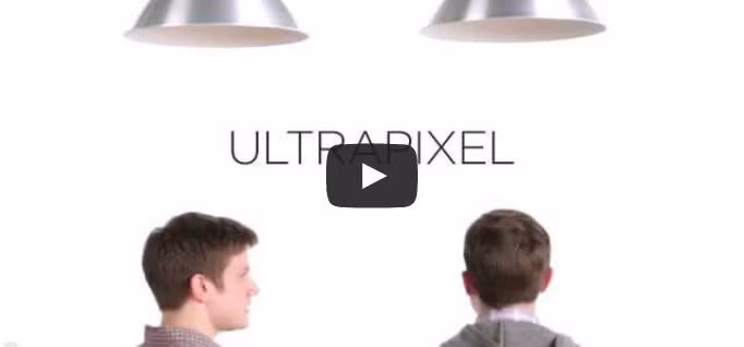 Lộ diện video thứ 3 về phiên bản HTC One 2014. Trong video mới nhất của mình, hãng điện thoại Đài Loan đã giải thích thêm về công nghệ Ultrapixel sử dụng trên bản HTC One hiện tại của mình, tập trung nhấn mạnh vào việc cảm biến trắc vi kế 2.0 của hãng sẽ cho phép ánh sáng đến camera nhiều hơn đến 30%. Hãng cũng cho biết sẽ đưa tính năng này lên phiên bản One 2014 sắp tới, cho phép chụp những bức ảnh có cảm giác chiều sâu tốt hơn nhờ việc phối hợp giữa 2 cảm biến phía sau.