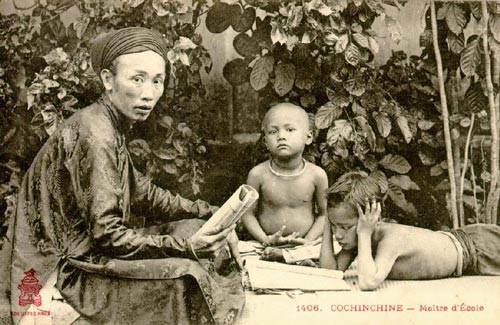 Các gia đình thường yên tâm gửi con em mình cho thầy dạy dỗ và nhất mực theo ý kiến của thầy.