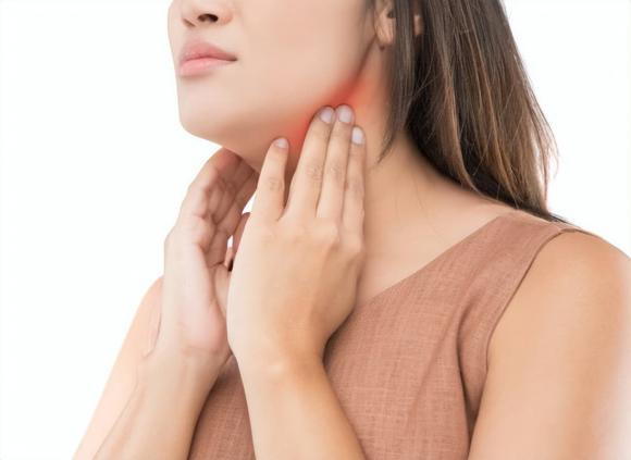 Vi sao benh ung thu mieng ngay cang nhieu, chu yeu la phu nu?-Hinh-5