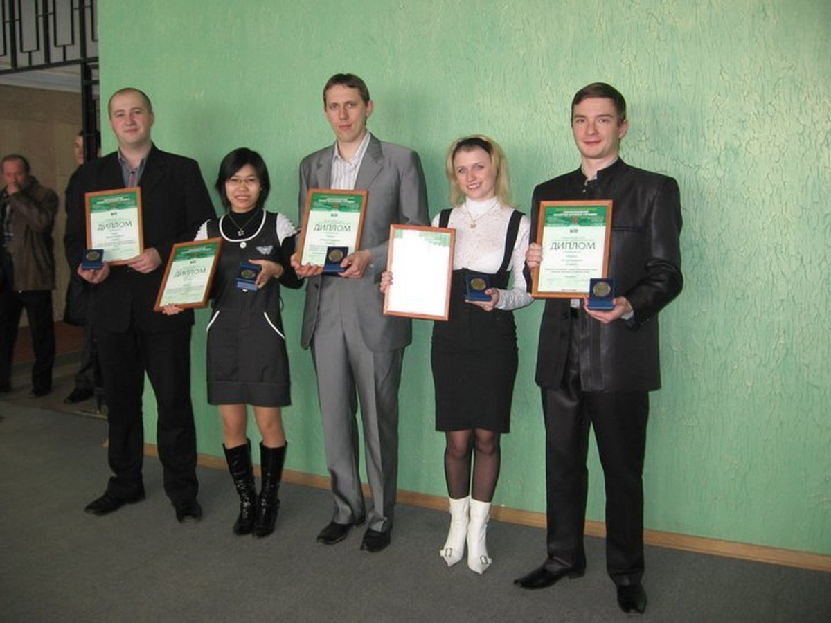 Nu tien sy ve nuoc khoi nghiep, bo luong tien ty o troi Tay-Hinh-7