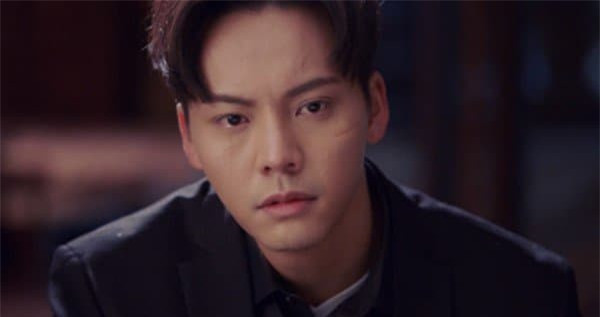 Den co gai ngoi xe lan cung tu choi, toi hoang mang ve ban than