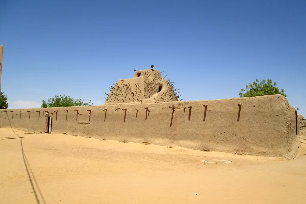 Khu lang mo ky la cua de che Songhai lung lay chau Phi mot thoi-Hinh-2