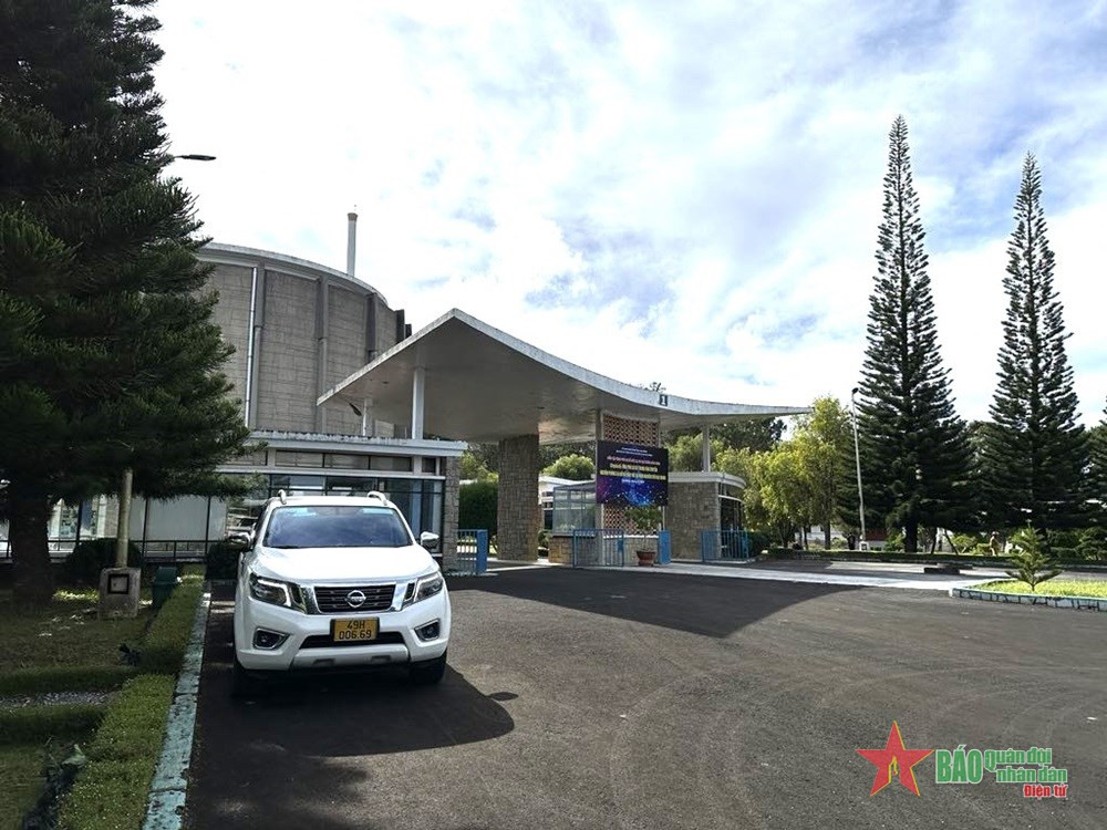 Các thanh nhiên liệu mà Mỹ cung cấp là nhiên liệu hợp kim hydride uranium-zirconium có độ giàu U-235 dưới 20%. Đây là một trong những thiết kế tiên tiến bậc nhất của Mỹ trong những năm 1960. Ảnh: QĐND.