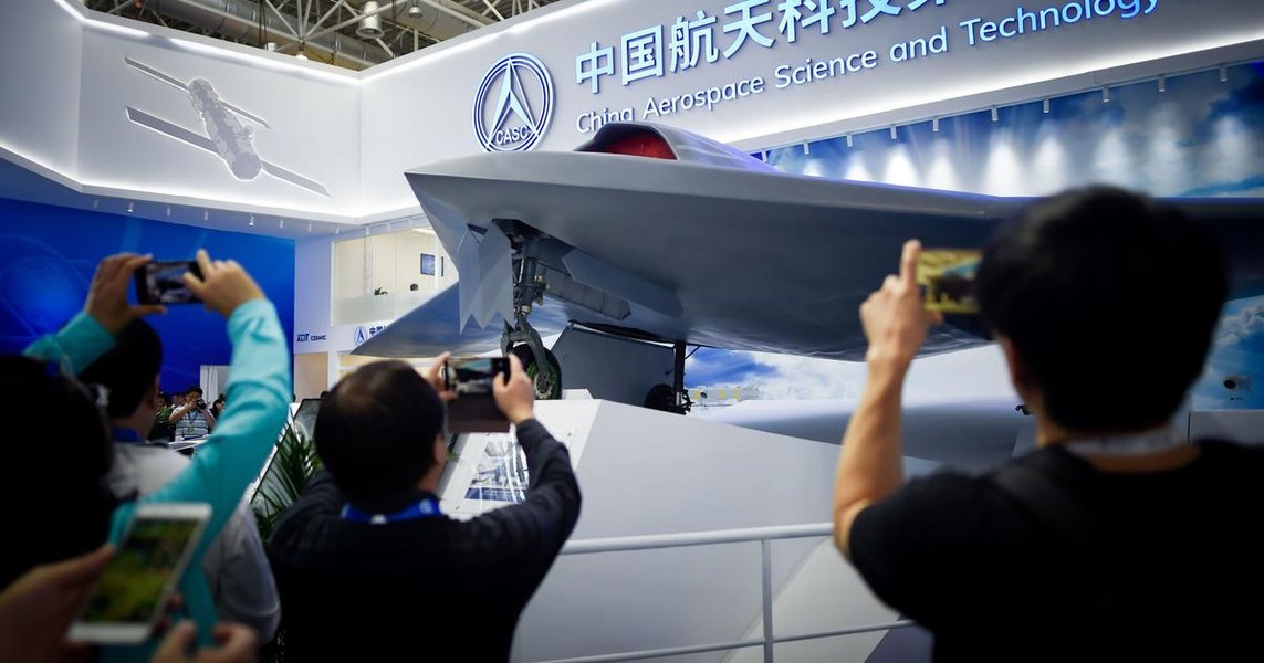 Trong suốt thời gian qua, Trung Quốc được cho là theo đuổi kỹ thuật thiết kế ngược thông qua việc mua hay sao chép công nghệ bí mật của nước ngoài, đặc biệt là từ Mỹ để đẩy nhanh tốc độ phát triển vũ khí của mình. Theo Army Recognition.