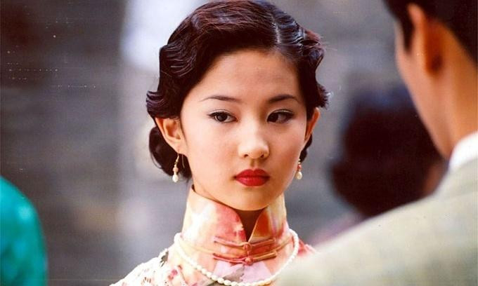 'Than tien ty ty' Luu Diec Phi cung co ngay nhan sac 'ta toi'-Hinh-7