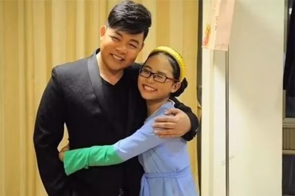 Hậu scandal của Phương Mỹ Chi, Quang Lê nói một câu đủ hiểu tình cảm ảnh 3 Hậu scandal của Phương Mỹ Chi, Quang Lê nói một câu đủ hiểu tình cảm ảnh 3