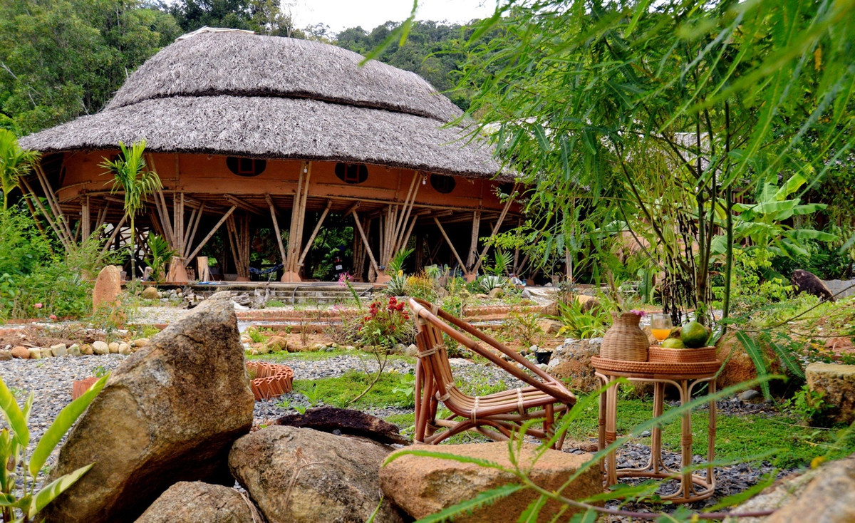 Den Da Mi - Binh Thuan, tham homestay hinh dia bay