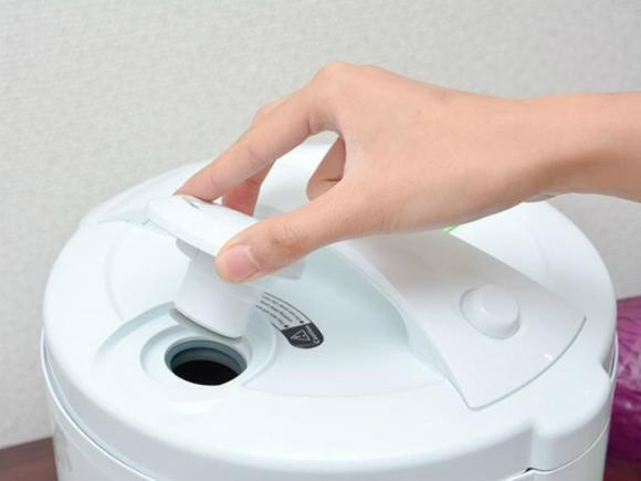 Noi com dien ban, chi meo 5 phut la lai sach