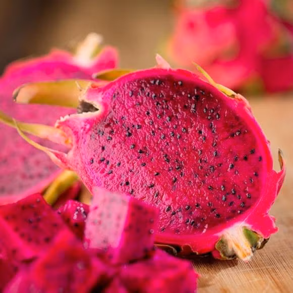 Nhung cong dung va kieng ky khi an thanh long ruot do