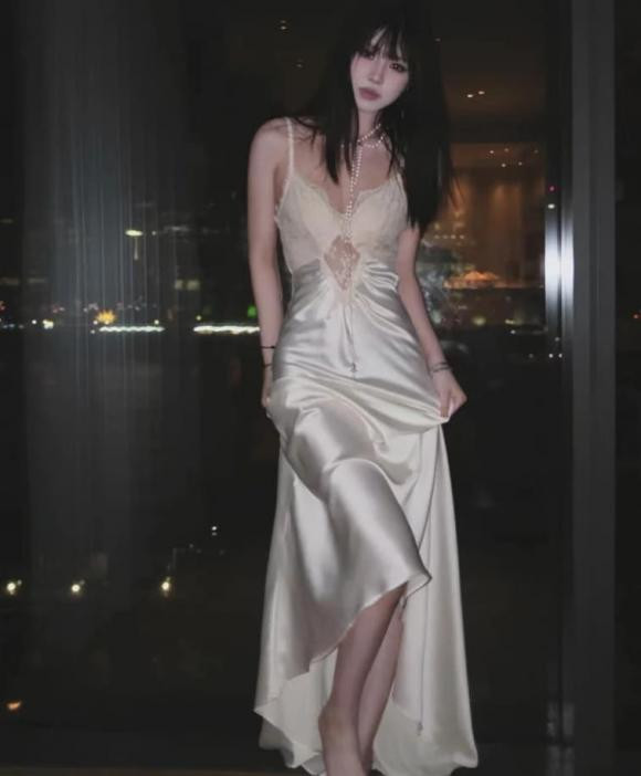 Con gai rieng cua chong cu Chuong Tu Di thay doi den chong mat