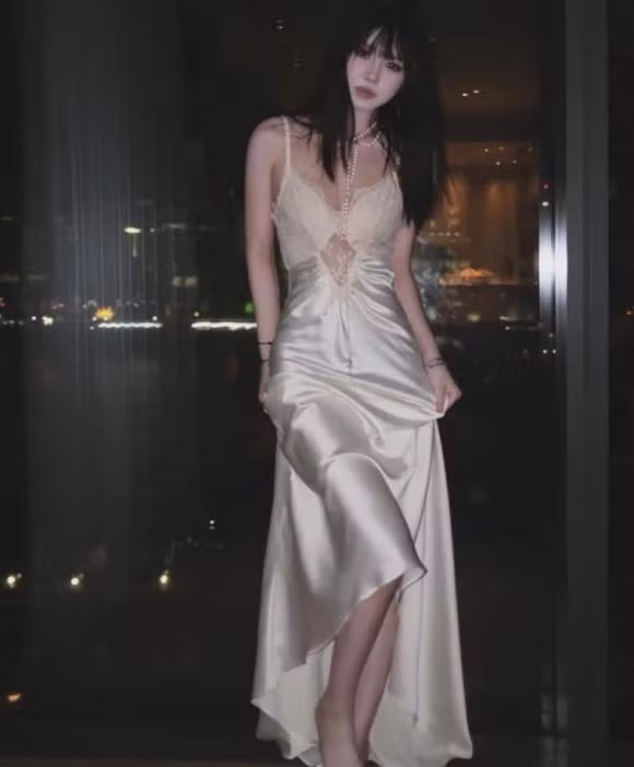 Con gai rieng cua chong cu Chuong Tu Di thay doi den chong mat