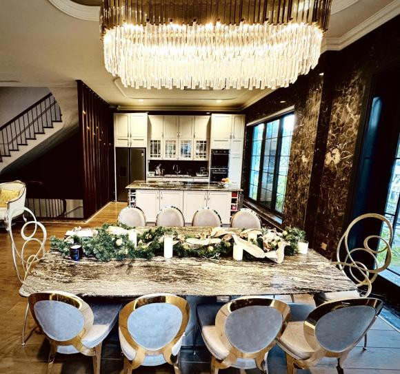 La Thanh Huyen he lo khong gian tang ap mai trong biet thu trieu do-Hinh-11