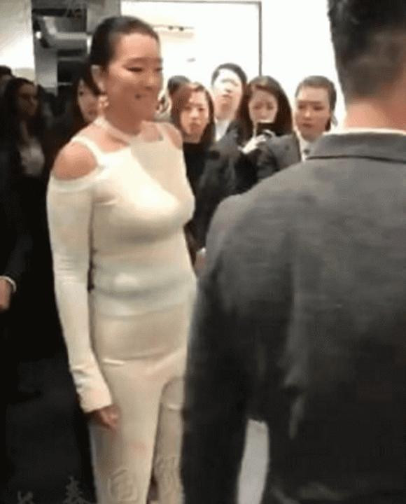 Cung Loi ngoai hinh khac la o tuoi 57-Hinh-2