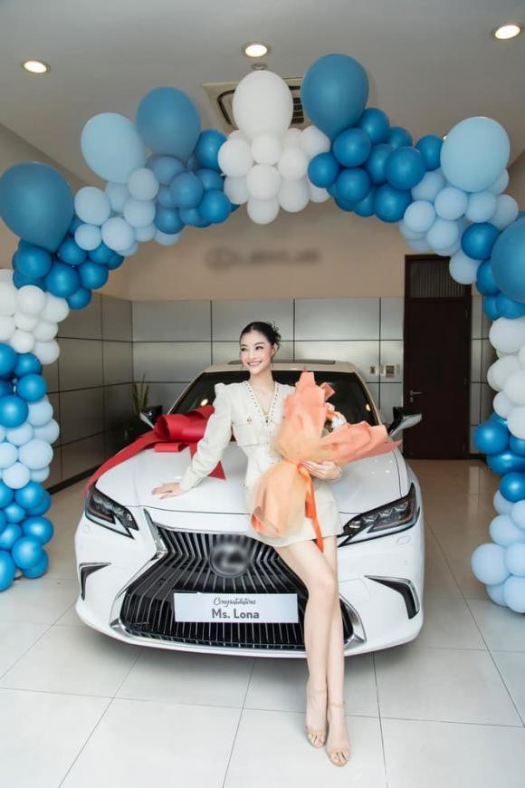 Nang A hau mo thay the Ha Ho lam 'Nu hoang giai tri' o tuoi 23-Hinh-5