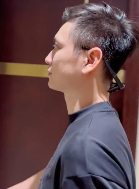 Le Thuy 'troll' cuc hai khi hoi ve chieu cao that cua chong