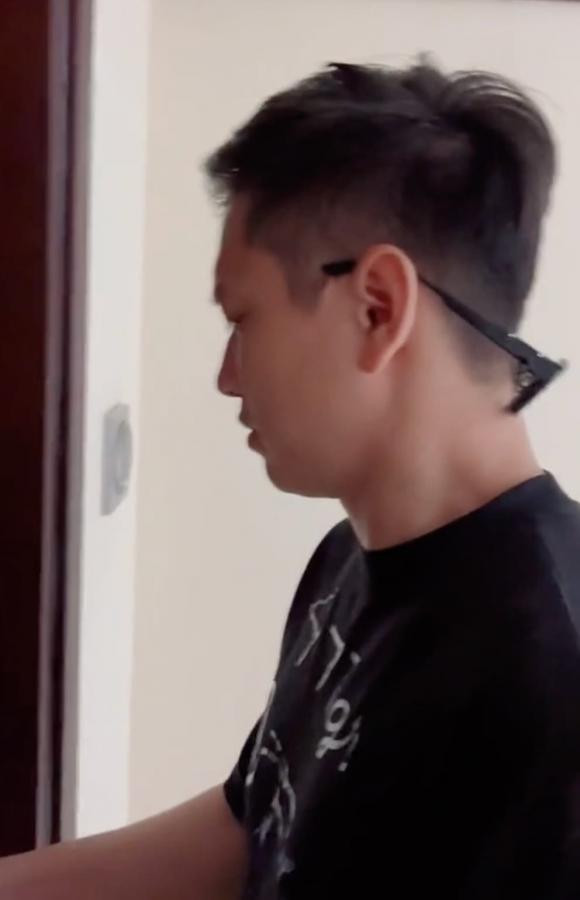 Le Thuy 'troll' cuc hai khi hoi ve chieu cao that cua chong-Hinh-6