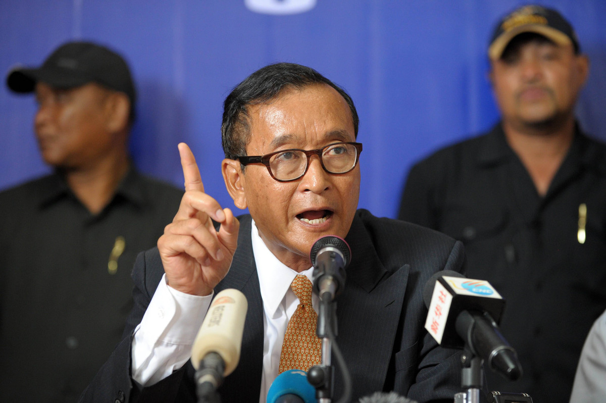 Thủ lĩnh đối lập Sam Rainsy bác bỏ kết quả bầu cử.