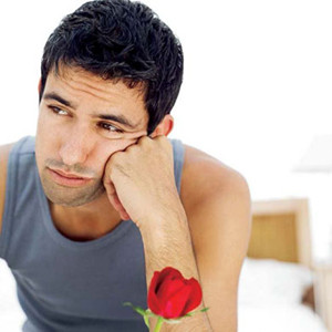 Cuộc sống gia đình của người này không được bình yên, họ có thể phải sống xa gia đình từ rất sớm. Màu sắc của cung Điền Trạch u tối cho thấy chủ nhân là người không trung thực; trong gia đình thường có chuyện không vui. Họ cũng là người khó hòa hợp trong đời sống vợ chồng.