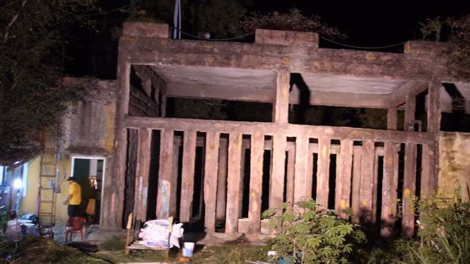 Hiện trường chuồng voi nơi xảy ra tai nạn. Ảnh: Bá Sơn.