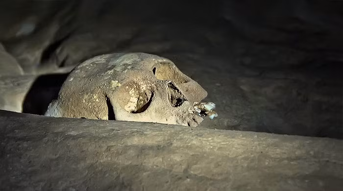 Khi du khách vào các khoang này, tiếng động vang đi lòng vòng, rồi quay trở lại, tạo ra cảm giác rùng rợn với những người khám phá.