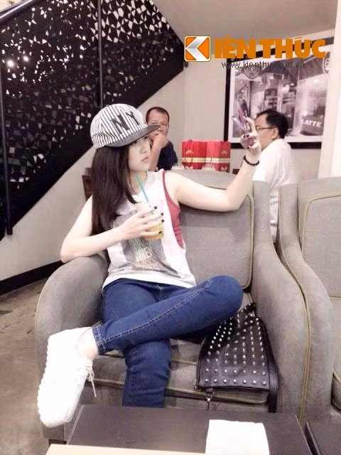 Những phút giây tinh nghịch của Uyên Keropy