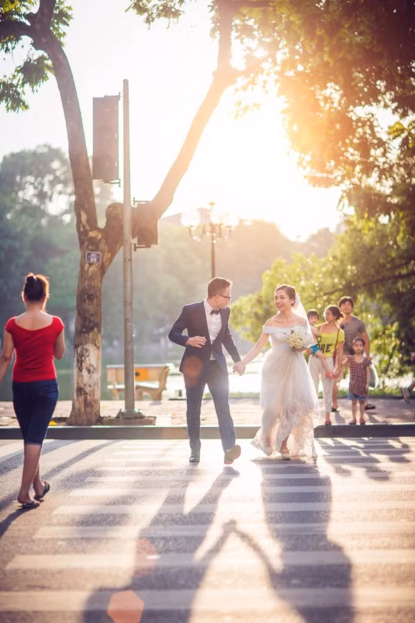 Bộ ảnh cưới được chia sẻ lên Facebook và khiến nhiều bạn trẻ "phát cuồng".