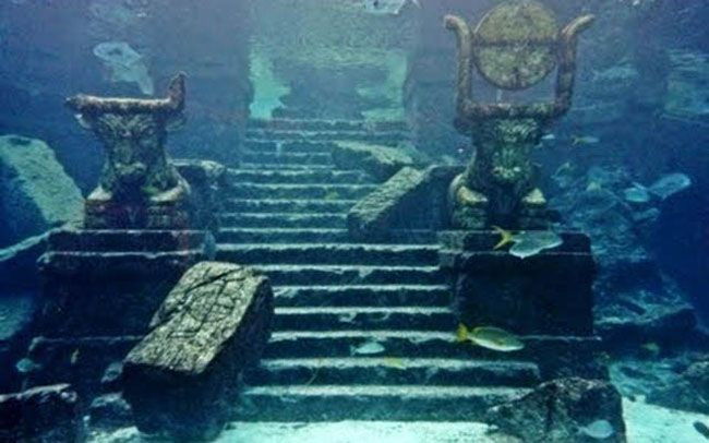 Một điều trùng hợp thú vị là các truyện cổ Ấn Độ có miêu tả các quốc gia nằm ở vùng đất khô cằn trải dài nhiều dặm ở khu vực mà hiện giờ là các vùng biển Ả Rập và Ấn Độ Dương...