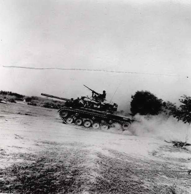 Trận Longewala là một trong những trận chiến đầu tiên trong Chiến tranh Ấn Độ – Pakistan vào năm 1971. Đây được coi là một trong những trận đánh “khó tin” nhất lịch sử quân sự thế giới.